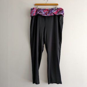 Reebok Black Bootleg Workout Pants Size 3X
